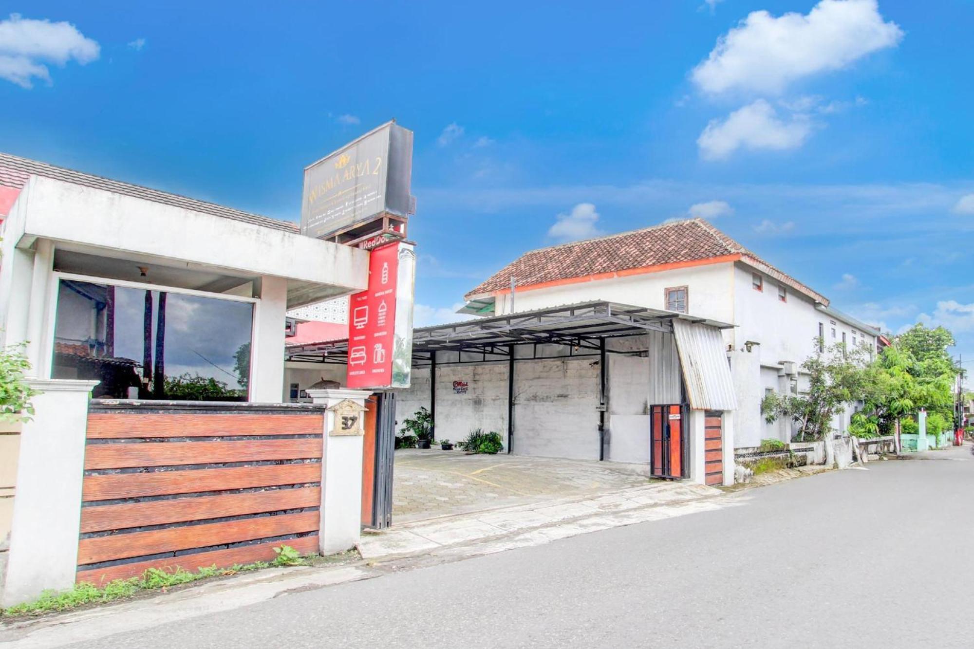 O Arya 2 3* Yogyakarta