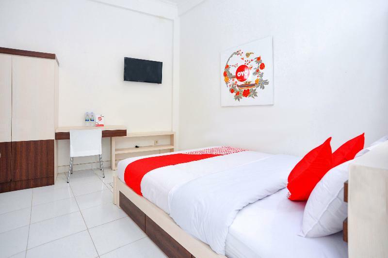 O Arya 2 Hotel 3*